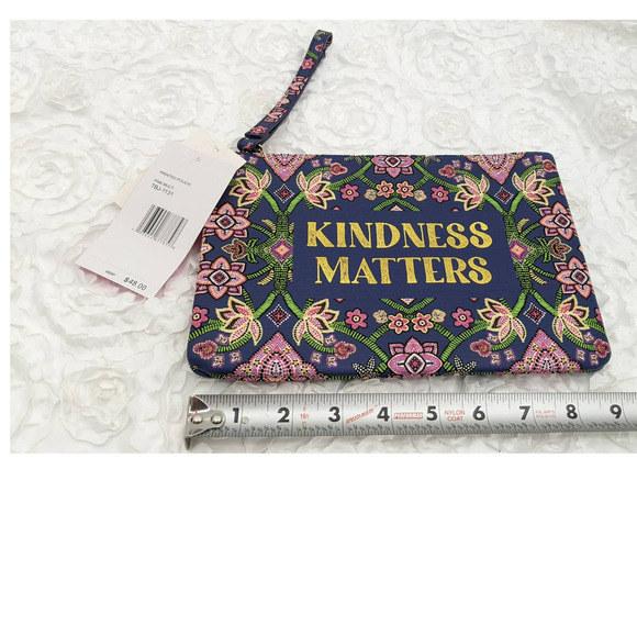 Betsey Johnson NEW $48 wristlet kindness matters - Picture 1 of 3